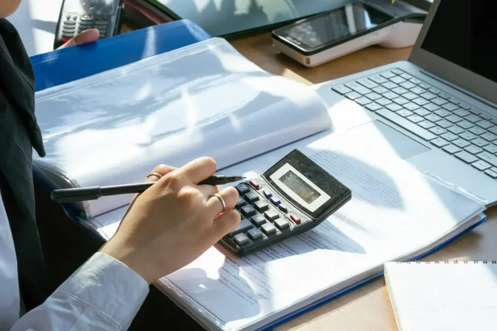 Practical guide to successful tendering in 2025