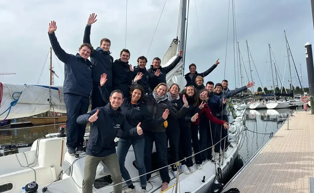 D-carbonize team photo on board a ship